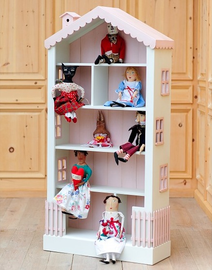 Alicesdollhousetallbookcase05