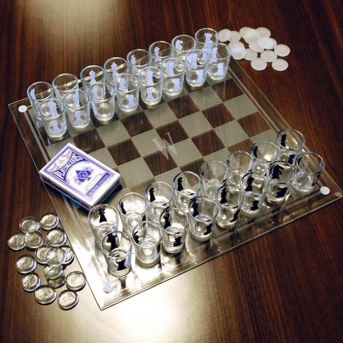 Checkmateshotglasschess01