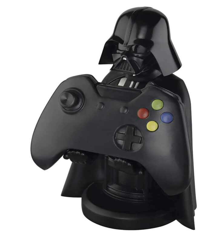 暗黒面は素晴らしいぞ！ダースベイダーのゲームコントローラースタンド【Darth Vader Controller and Device Holder】