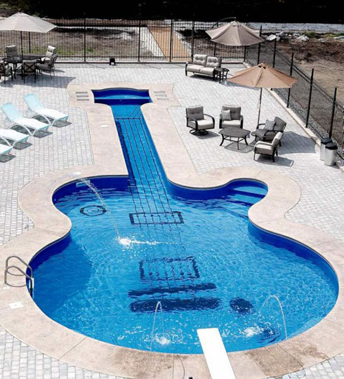 Lespaulguitarpool01