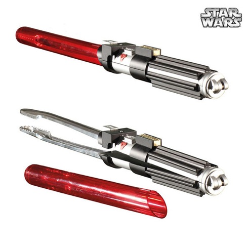 Lightsaberbbqtongs02