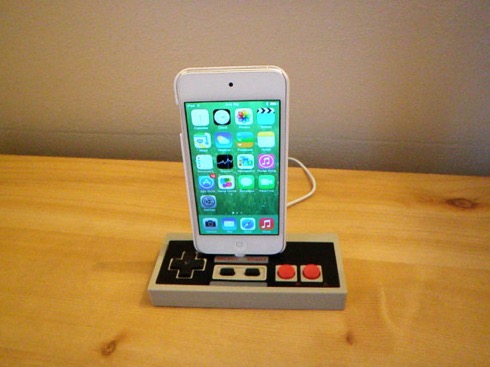 Nescontrolleripodtouchdock01