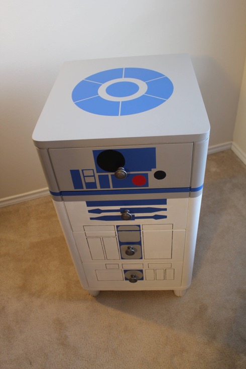 R2drdresser03