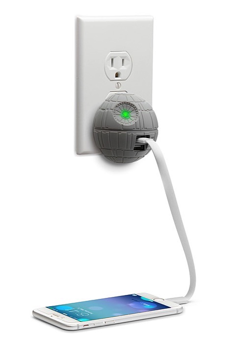 Starwarsdeathstarusbwallcharger01