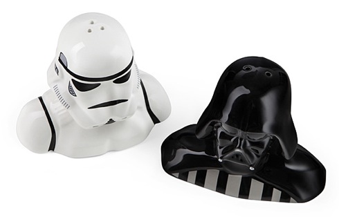 Starwarssaltpeppershakers02