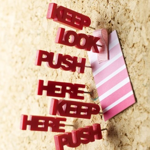 Telltalepushpins01