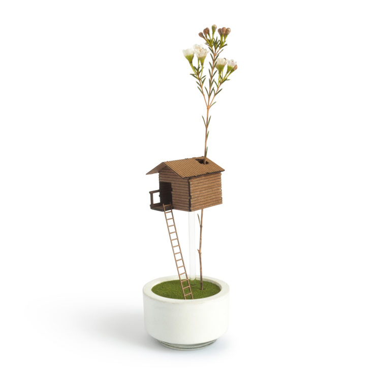 夢のツリーハウスが手作り雑貨に ミニチュアの一輪挿し Tree House Vase インテリアハック
